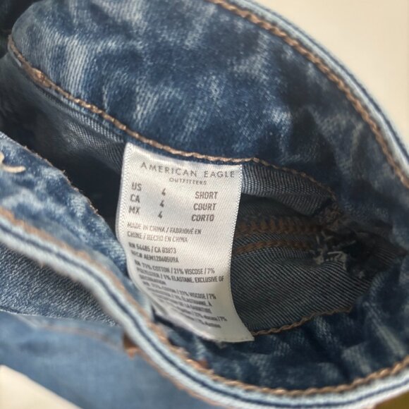 American Eagle High Rise Flare Jeans Size 4 Short Inseam - Picture 4 of 4